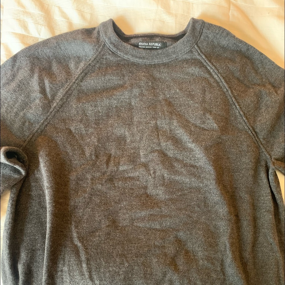 Banana Republic Italian Merino Crew Neck Sweater- Worn once!